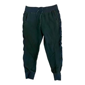 Lululemon High-Rise Jogger